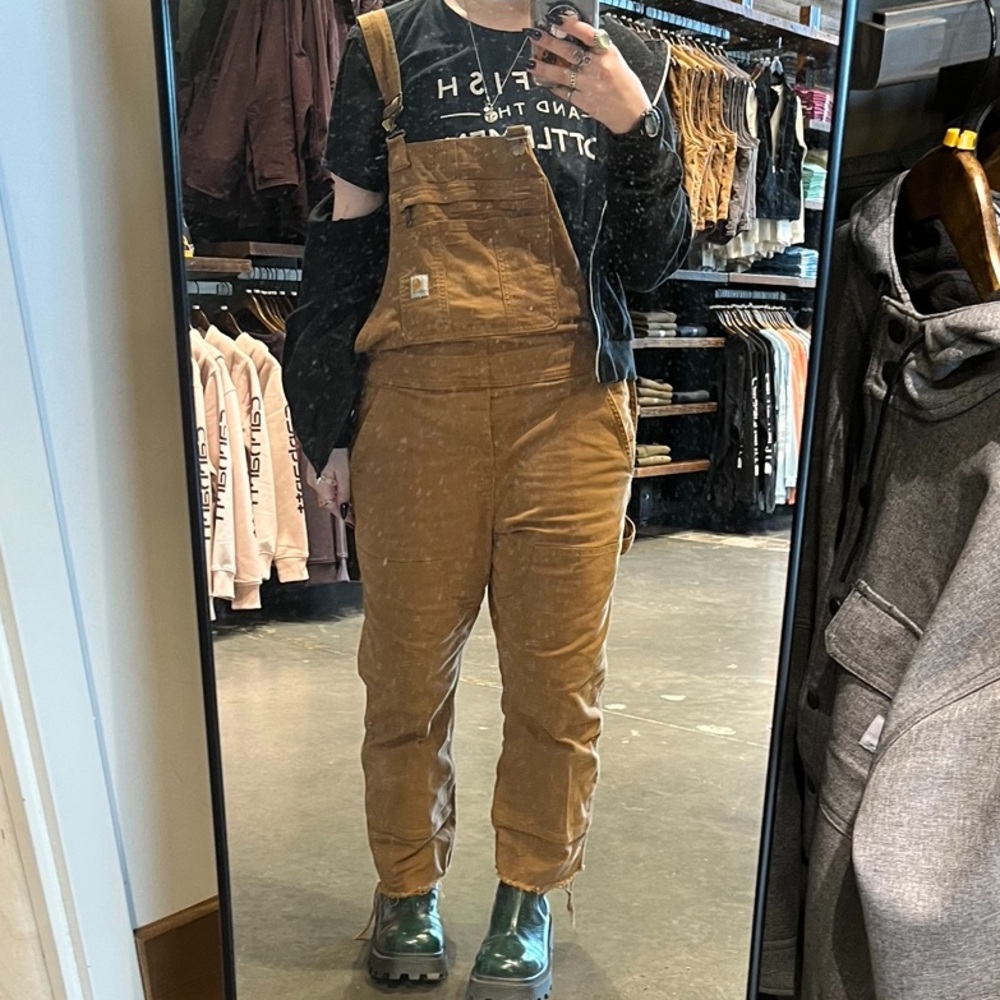 Size small cropped carhartt overalls